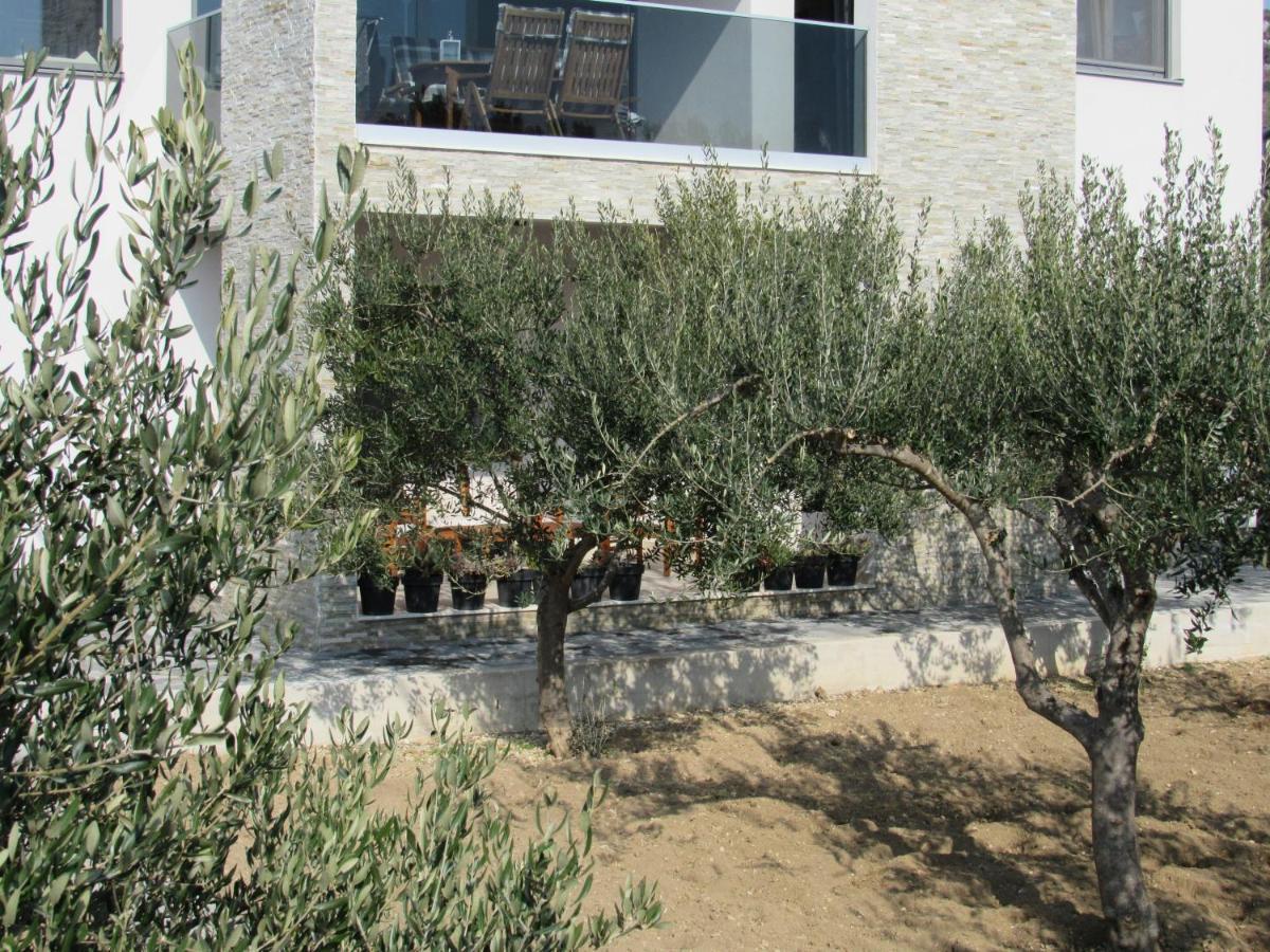 Apartamento Olives Garden Trogir Exterior foto