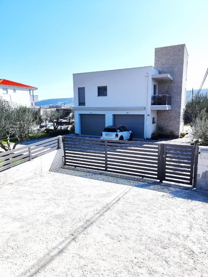 Apartamento Olives Garden Trogir Exterior foto