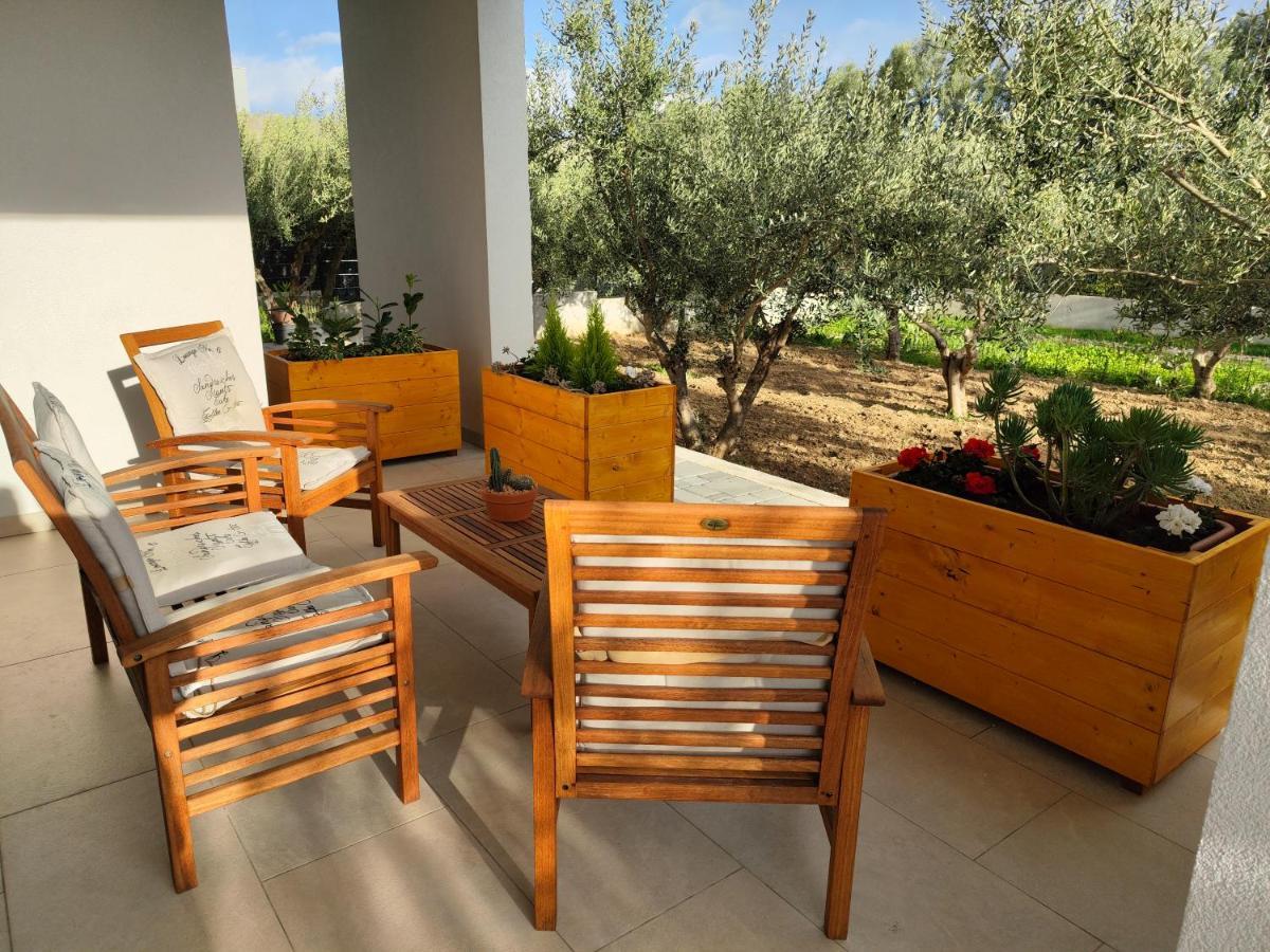 Apartamento Olives Garden Trogir Exterior foto